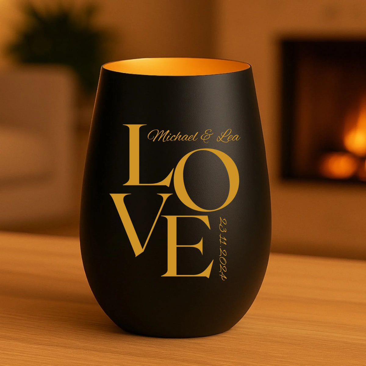 Schwarz Mockup 1