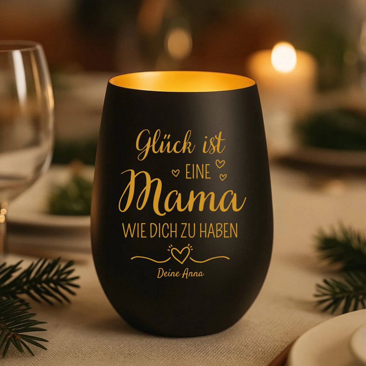 Schwarz Mockup 5