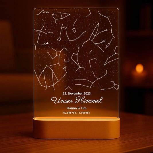 Unser Himmel - Personalisiertes Nachtlicht mit LED-Holzfuß (14x20)